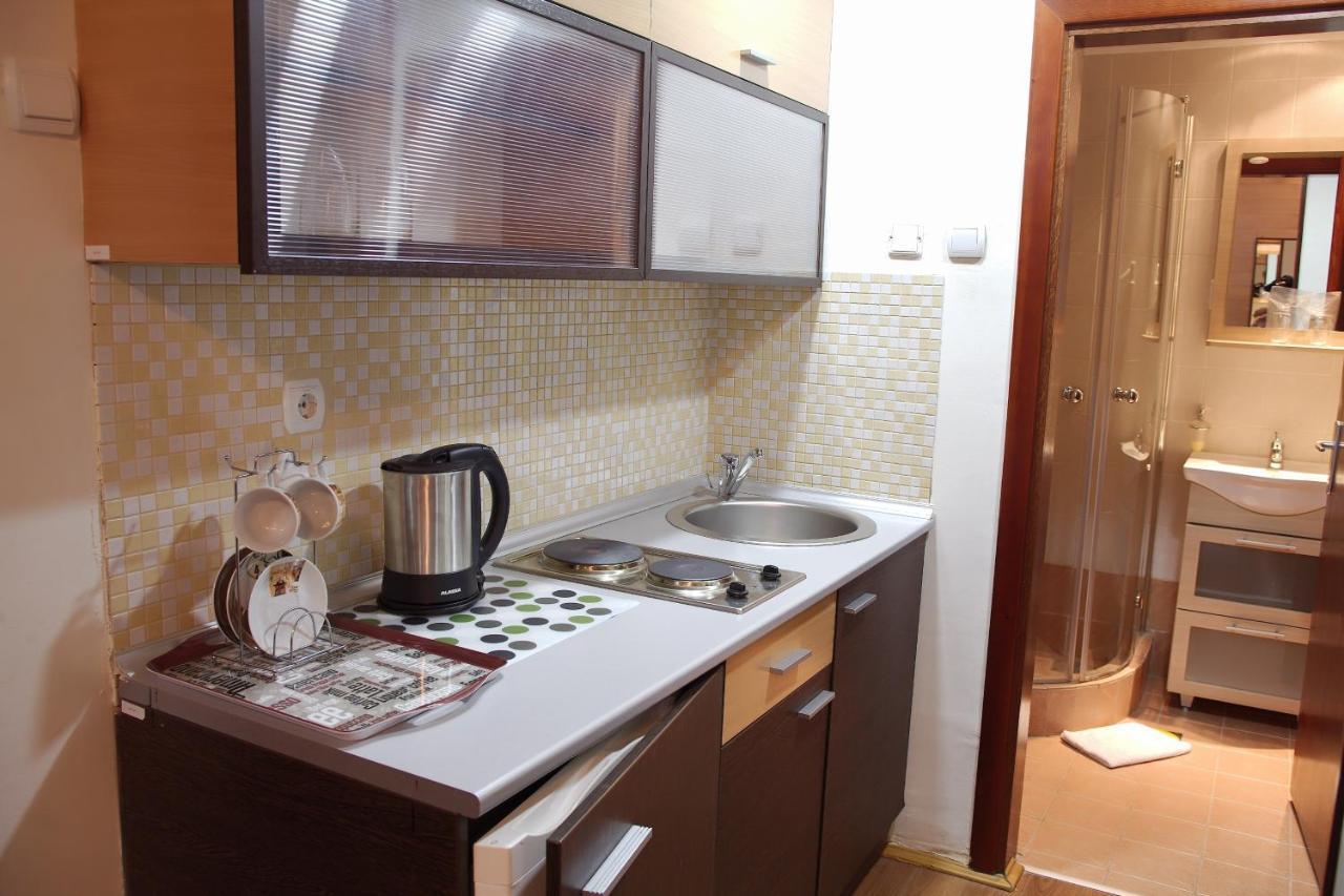 Hotel Junior โคเปานิก ภายนอก รูปภาพ